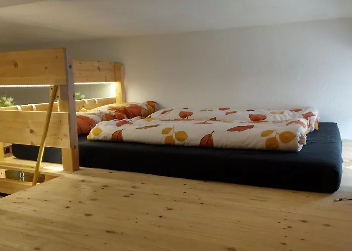 Guenstige Wochenunterkunft Fuer Schueler, Studenten Und Berufstaetige