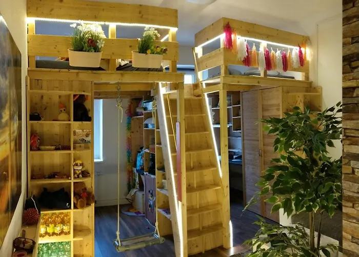 ホームステイ Guenstige Wochenunterkunft Fuer Schueler, Studenten Und Berufstaetige *