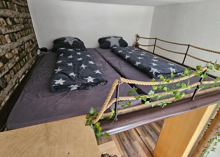 Guenstige Wochenunterkunft Fuer Schueler, Studenten Und Berufstaetige ケムニッツ